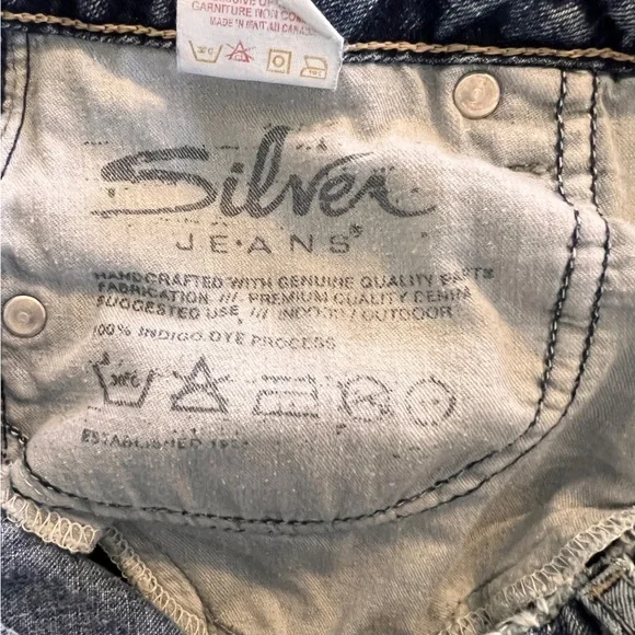 Silver Jeans Phoenix Jeans - Picture 14 of 14